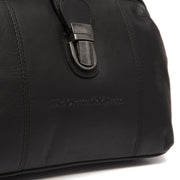 Close-Up Detail of Classic Collar &amp; Heavy-Duty Zipper Hardware on Rachael Full-Grain Leather Handbag til Kvinder