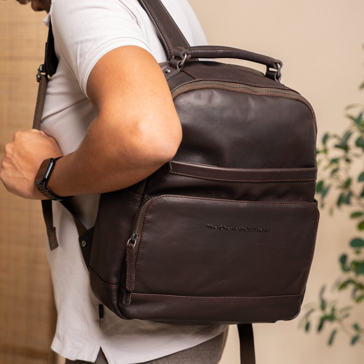 Austin Full-Grain Leather Laptop Backpack til Kvinder – alternate product view 2