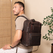 Calden Full-Grain Leather Laptop Backpack til Kvinder – alternate product view 2