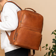 Lennox Full-Grain Leather Laptop Backpack til Kvinder – alternate product view 2