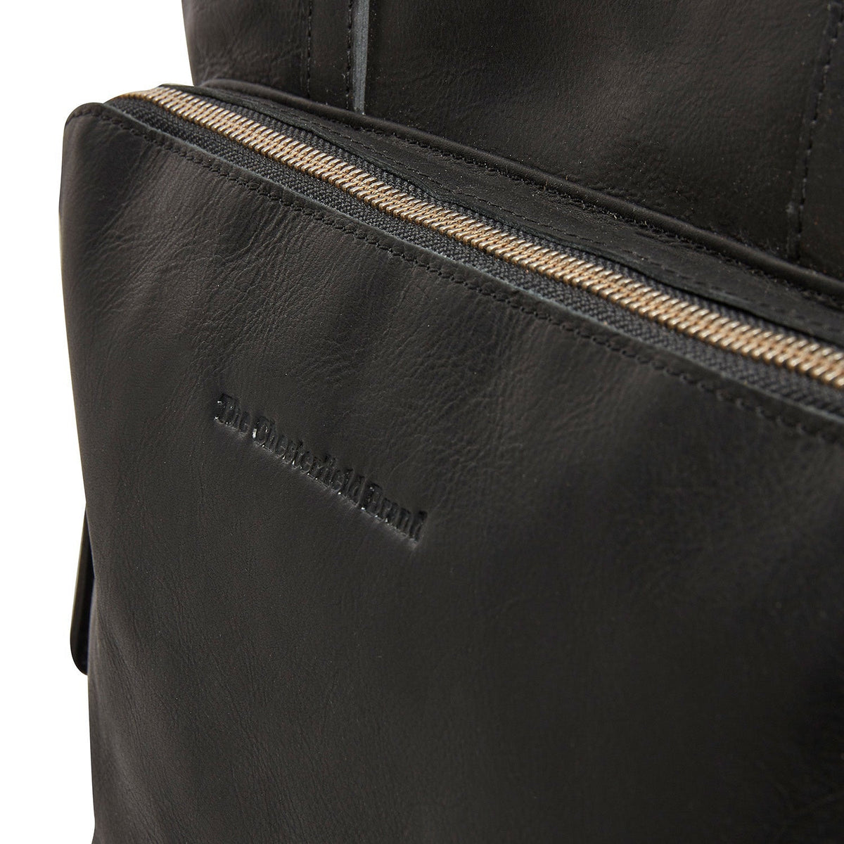 Solid Antique Brass Hardware &amp; Heavy-Duty Dual Zipper Detail on Alicante Full-Grain Leather Shopper til Kvinder