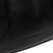 Alexandria Full-Grain Leather Shoulder Bag til Kvinder - Structured Side Profile Showing Gusset Depth &amp; Expansion Capacity