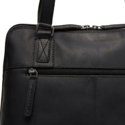 
Indvendig visning Showing Dedicated Padded Laptop Sleeve & Multi-Compartment Organization