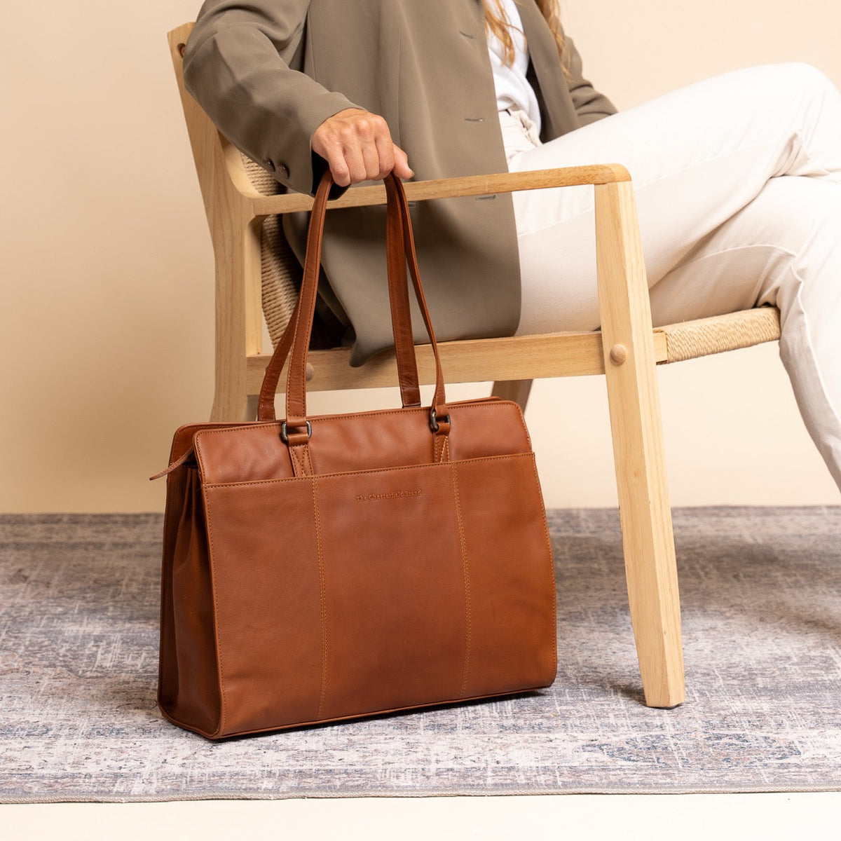 Fidenza Full-Grain Leather Shoulder Bag til Kvinder – alternate product view 3