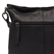 Solid Antique Brass Hardware &amp; Heavy-Duty Dual Zipper Detail on Jen Full-Grain Leather Shoulder Bag til Kvinder