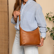Olvia Full-Grain Leather Shoulder Bag til Kvinder – alternate product view 3