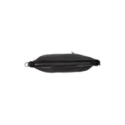 Solid Antique Brass Hardware &amp; Heavy-Duty Dual Zipper Detail on Zira Full-Grain Leather Shoulder Bag til Kvinder