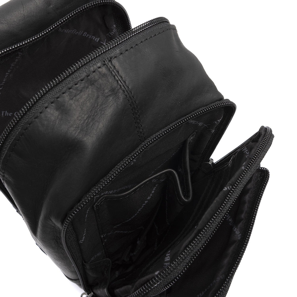 Leather Sling Bag Riga til Kvinder - Structured Side Profile Showing Gusset Depth &amp; Expansion Capacity