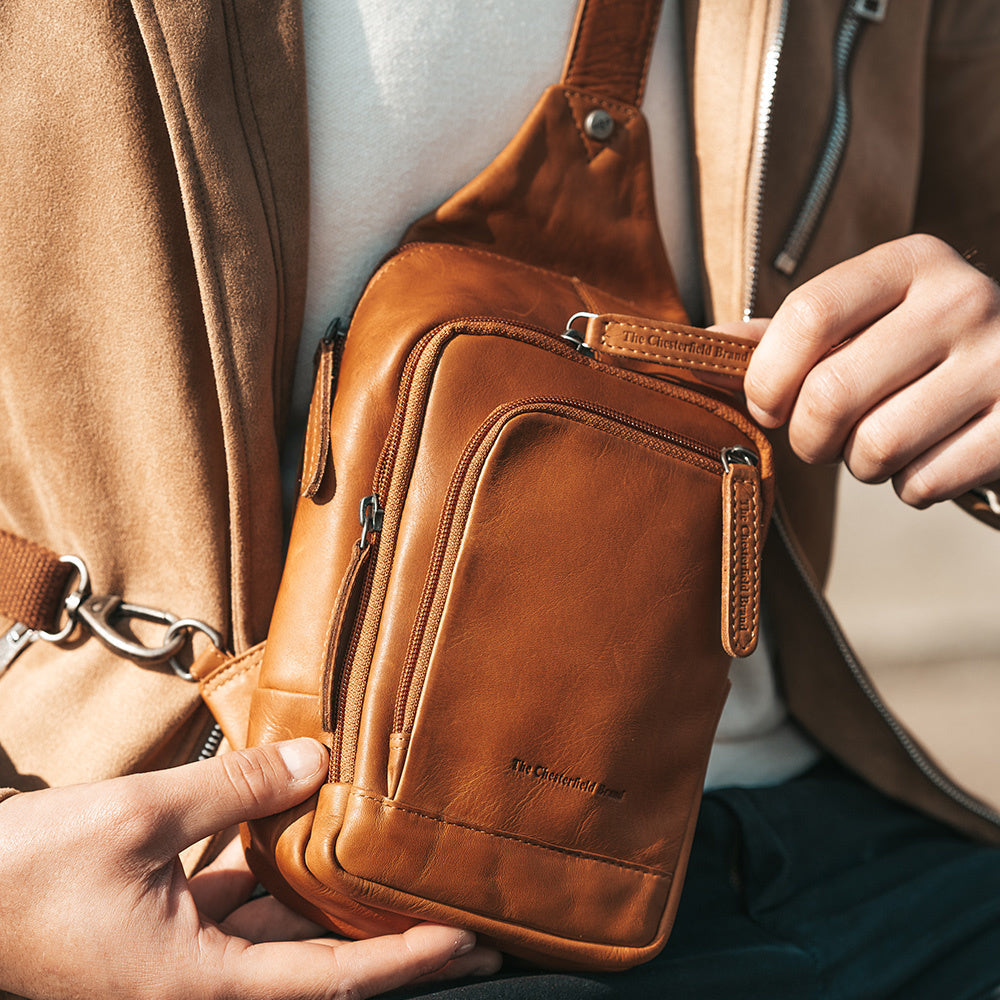 Leather Sling Bag Riga til Kvinder – alternate product view 3