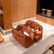 
Elmia Toilettaske i læder – alternate product view 2