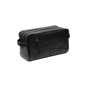 Styled Fit Perspective of Stefan Full-Grain Leather Toiletry Bag til Kvinder on Model - Natural Daylight Drape
