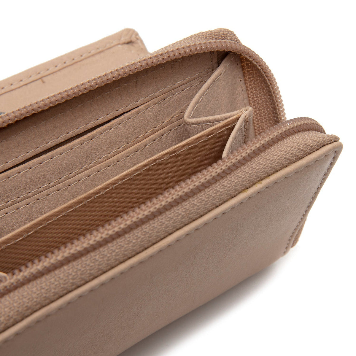 Solid Antique Brass Hardware &amp; Heavy-Duty Dual Zipper Detail on Floren Full-Grain Leather Wallet til Kvinder