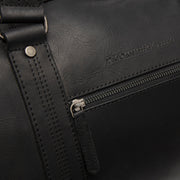 Rivaro Full-Grain Leather Weekender Bag til Kvinder - Structured Side Profile Showing Gusset Depth &amp; Expansion Capacity