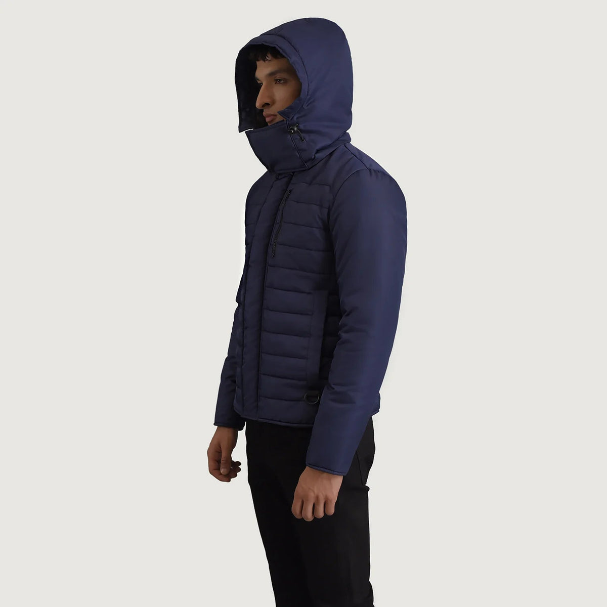 
Blue Full-Grain Leather Hooded Jacket - Bagfra med tilpassede skuldre og ren kant