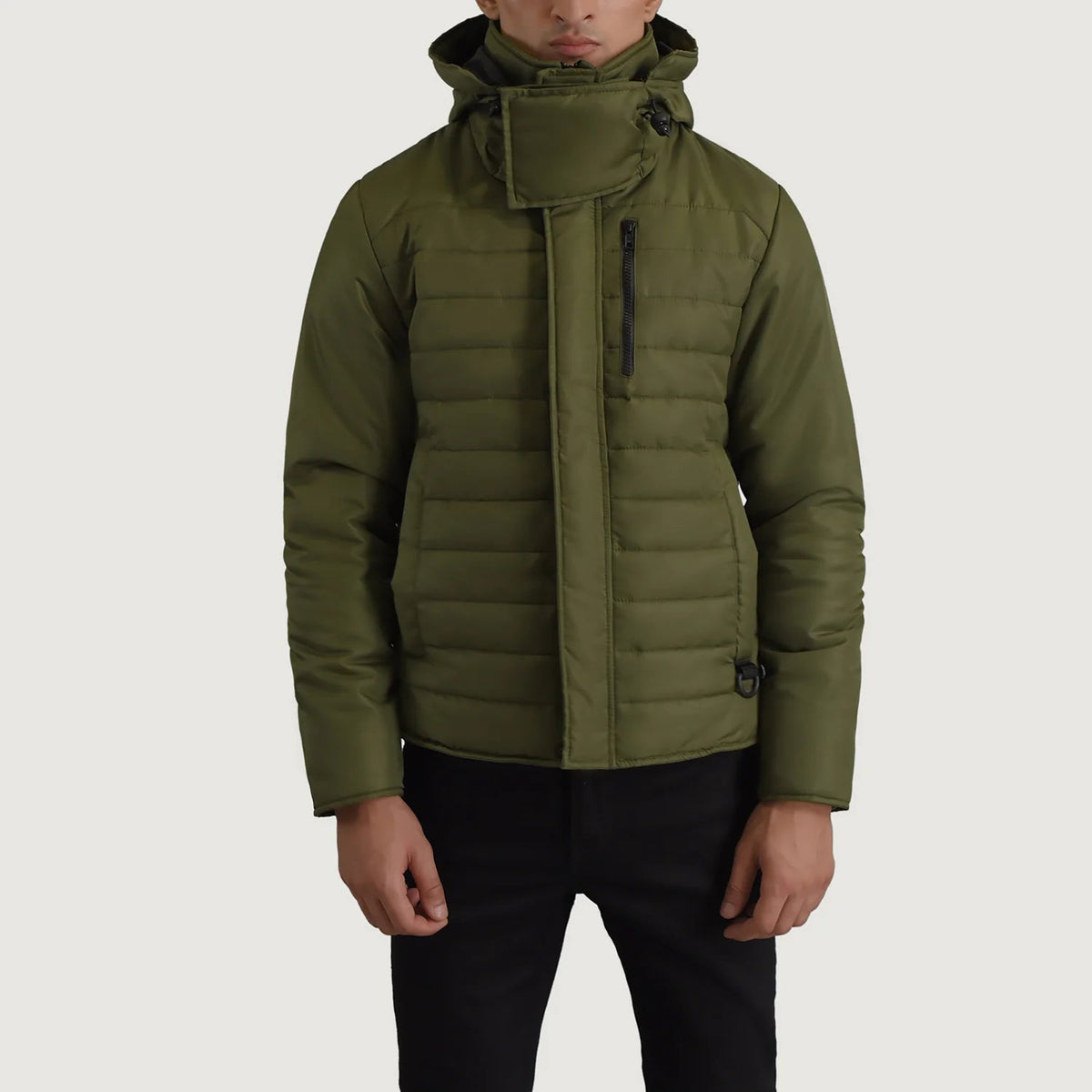 
Indvendig visning Showing Quilted Viscose Lining & To funktionelle inderlommer