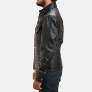 Close-Up Detail of Shirt &amp; Button Hardware on Men's Ranchson Sort Leather Shirt til Mænd