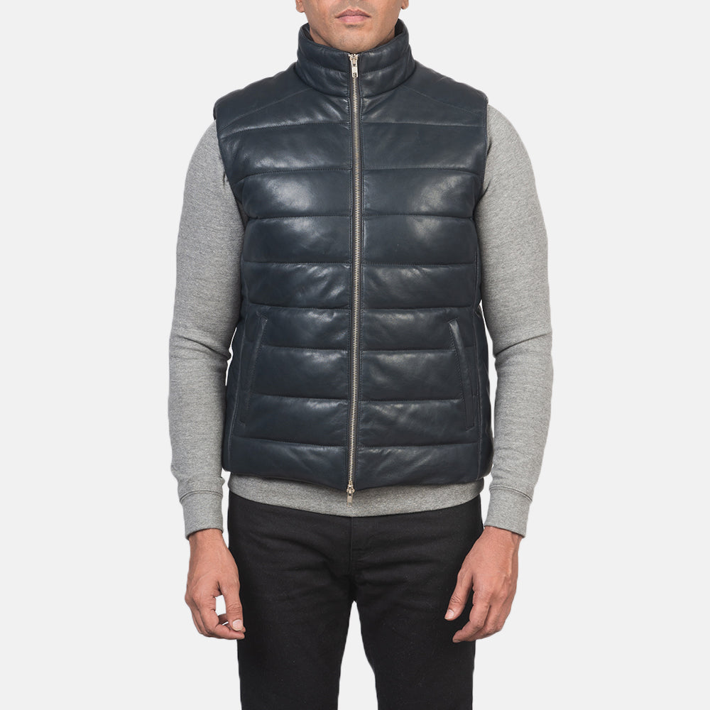 
Nærbillede of Classic Collar & Zipper with Dual Puller Hardware on Reeves Blå Leather Vatteret vest til Mænd