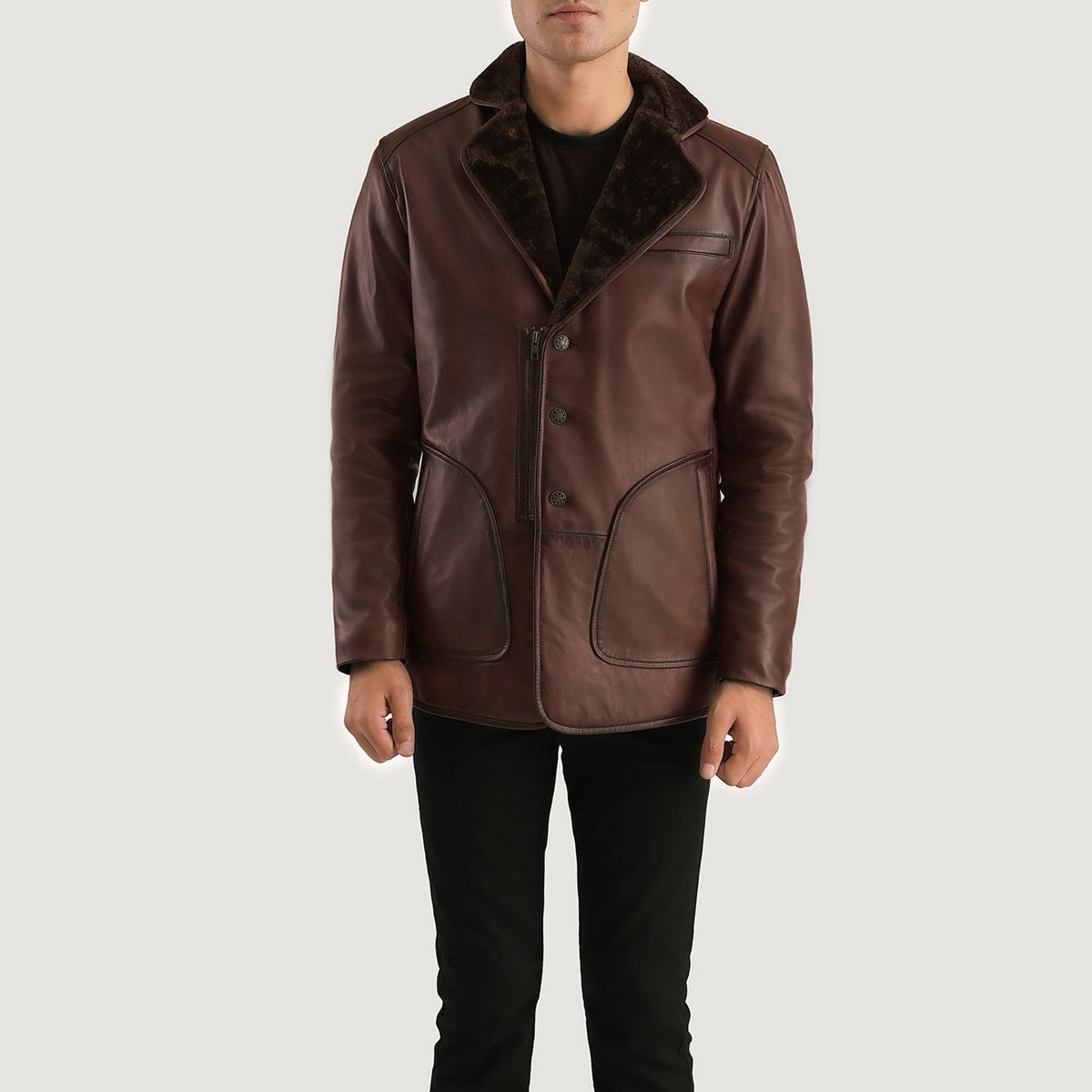 
Rocky Brun Fur Læderfrakke til Mænd in Distressed Brown Sheepskin Burnishing - Forfra med skræddersyet silhuet | Køb online
