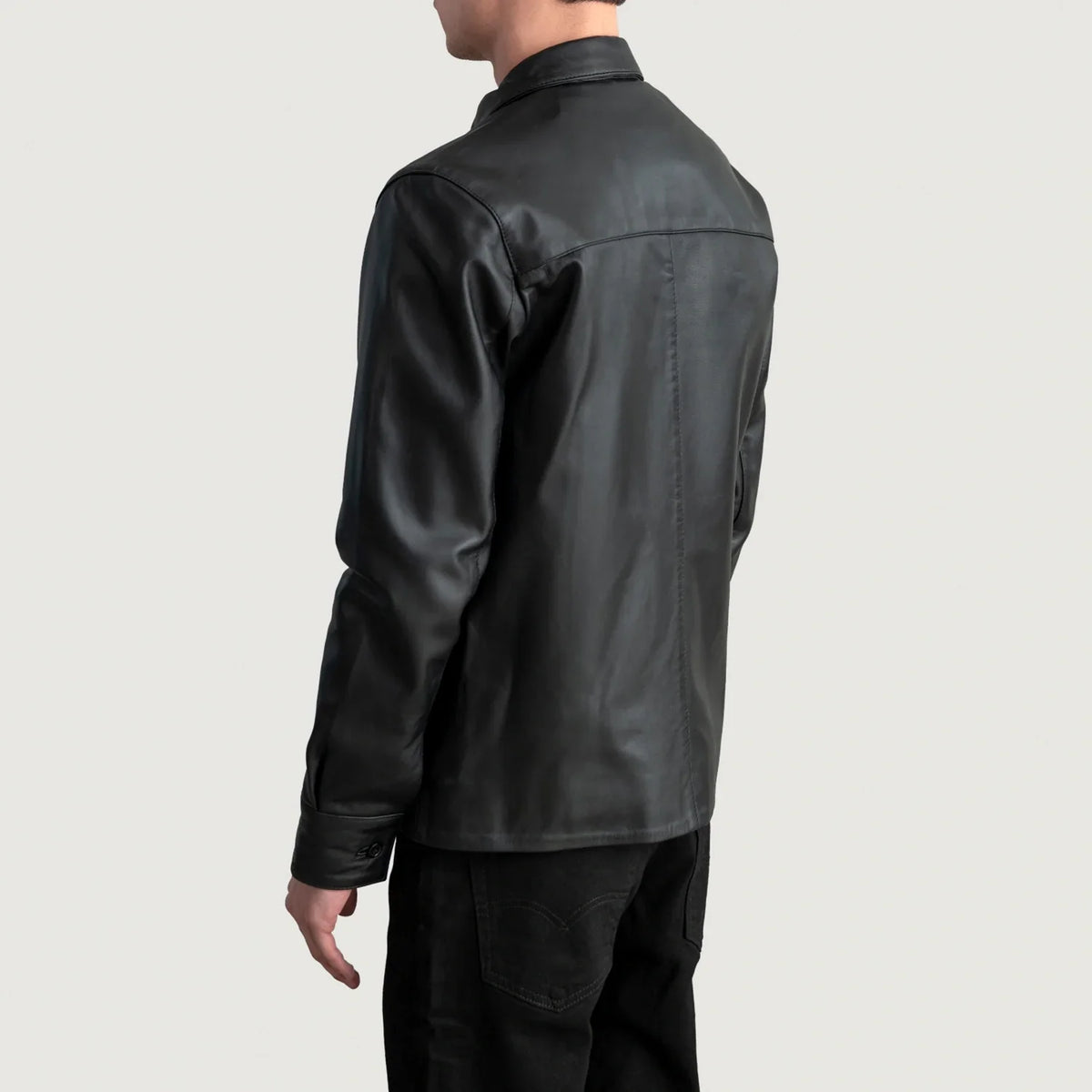 
Indvendig visning Showing Viscose Lining & To funktionelle inderlommer