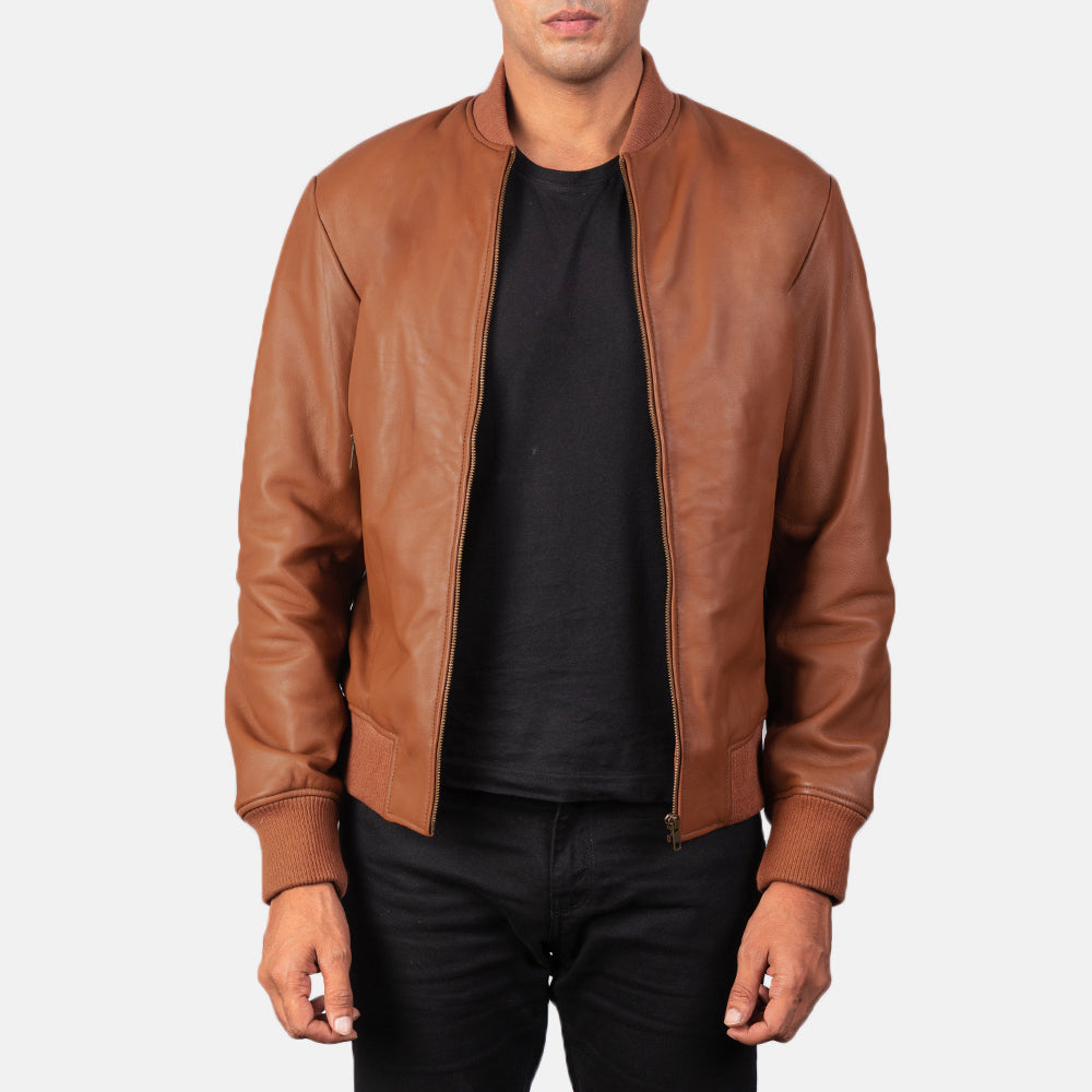 Men's Shane Brun Læder Bomberjakke til Mænd in Brown Sheepskin Leather - Front Profile View &amp; Tailored Silhouette | Buy Online