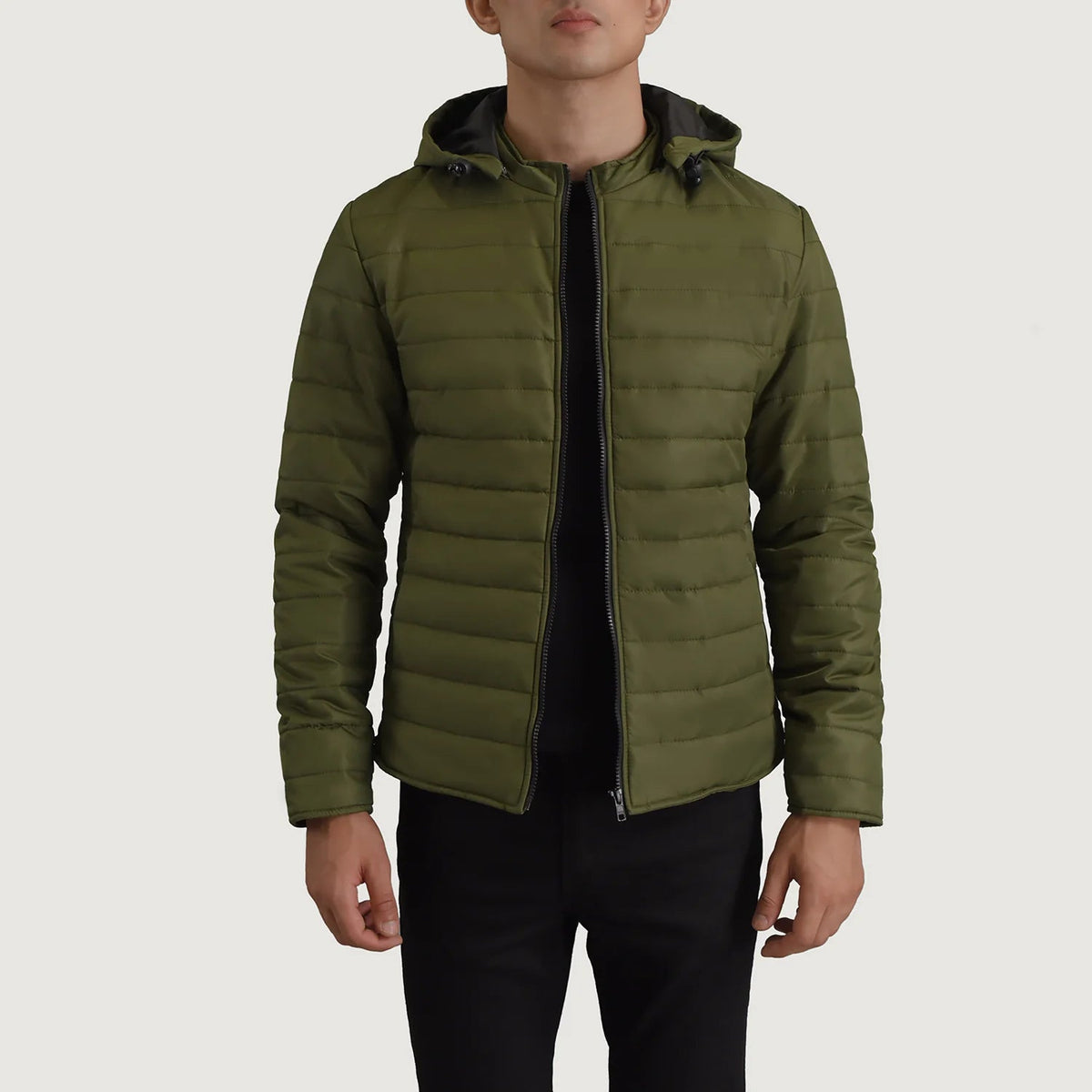 Tyler Green Hooded Puffer Læderjakke til Mænd in Green Full-Grain Leather - Front Profile View &amp; Tailored Silhouette | Buy Online