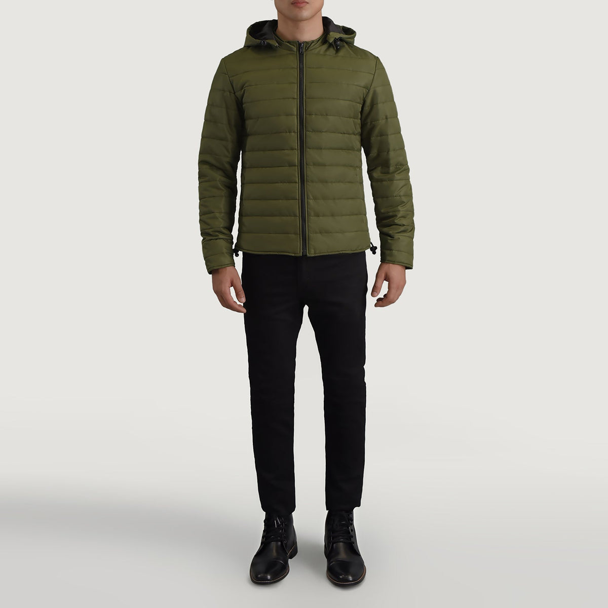 Tyler Green Hooded Puffer Læderjakke til Mænd - Lateral Side Profile View Showing Sleeve Cut &amp; Athletic Taper Fit
