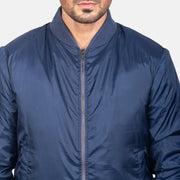 
Indvendig visning Showing Quilted Viscose Lining & To funktionelle inderlommer